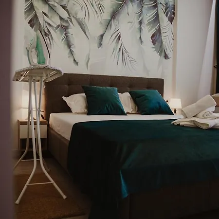 Damar Family Mamaia Apartament *