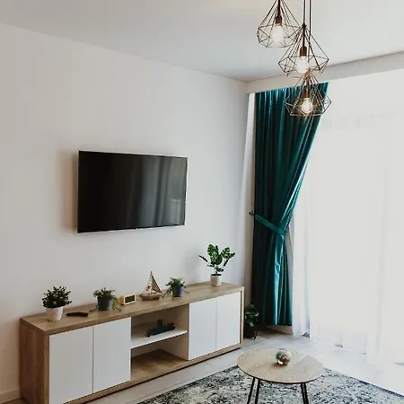 Damar Family Mamaia Apartament *